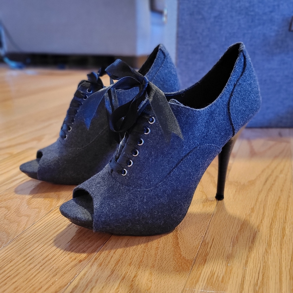 Lauren Conrad Laced High Heel Booties, Size 7